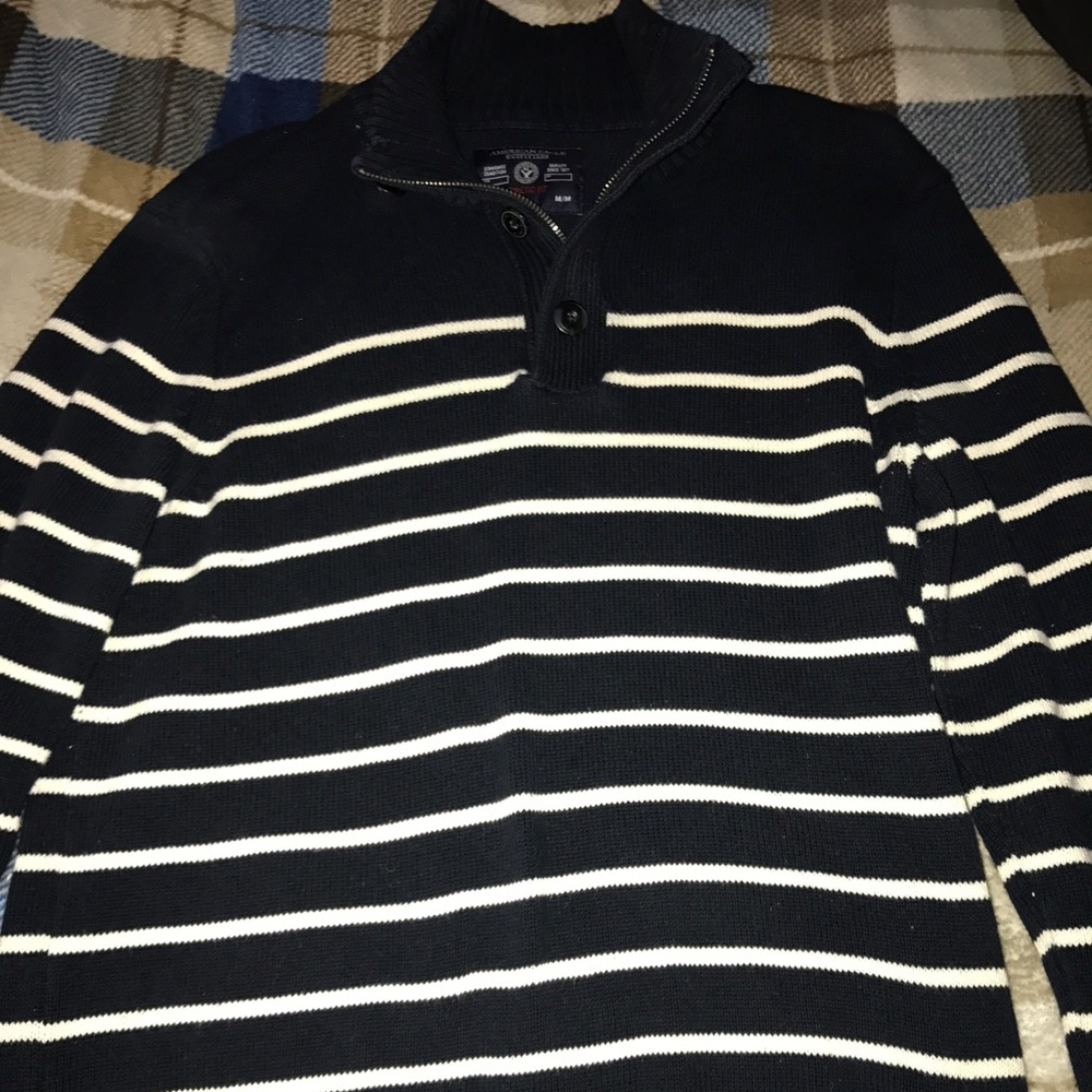 Brand NEW American Eagle sweater